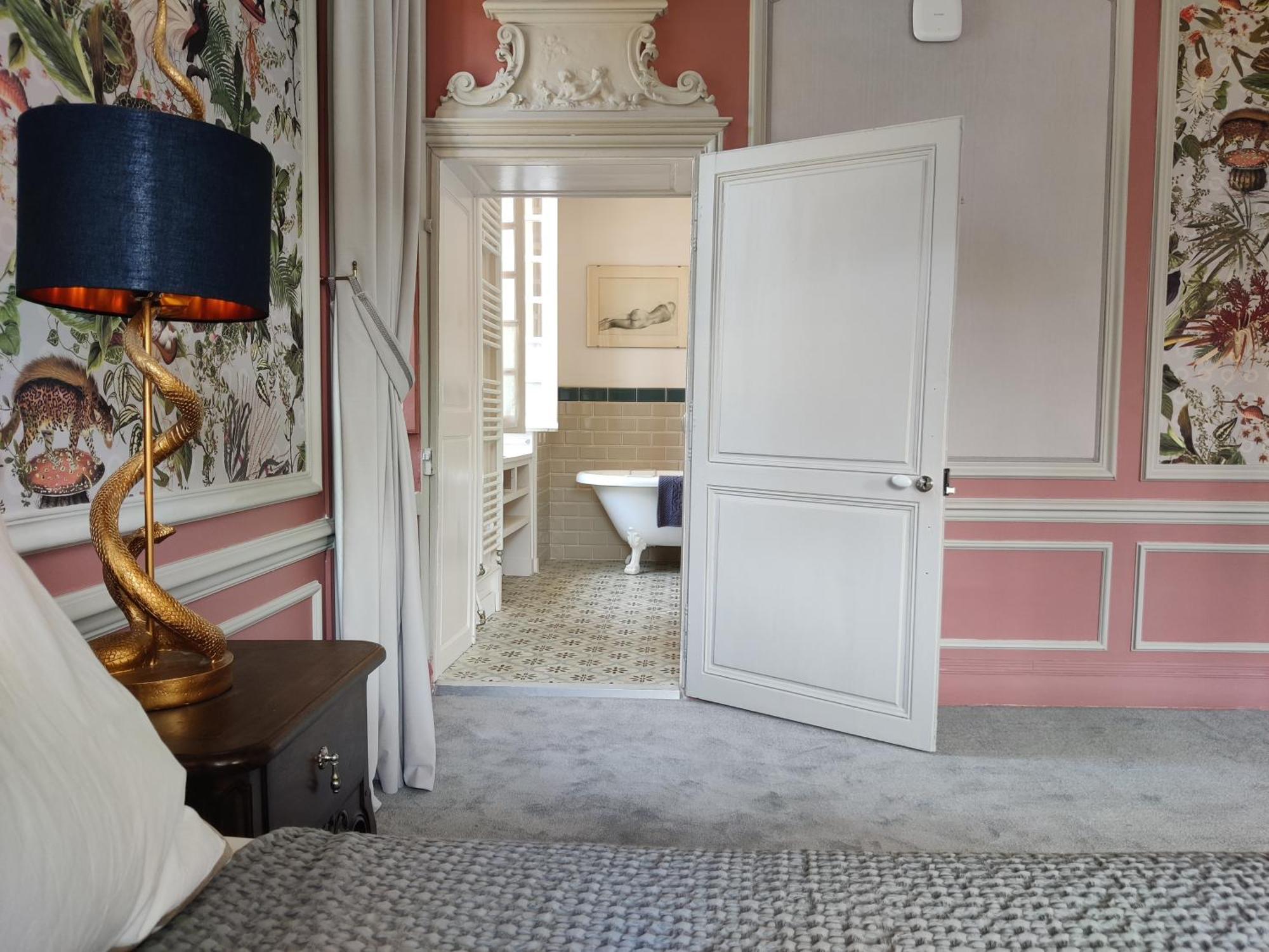 Chateau De La Huberdiere Nazelles-Negron Rom bilde